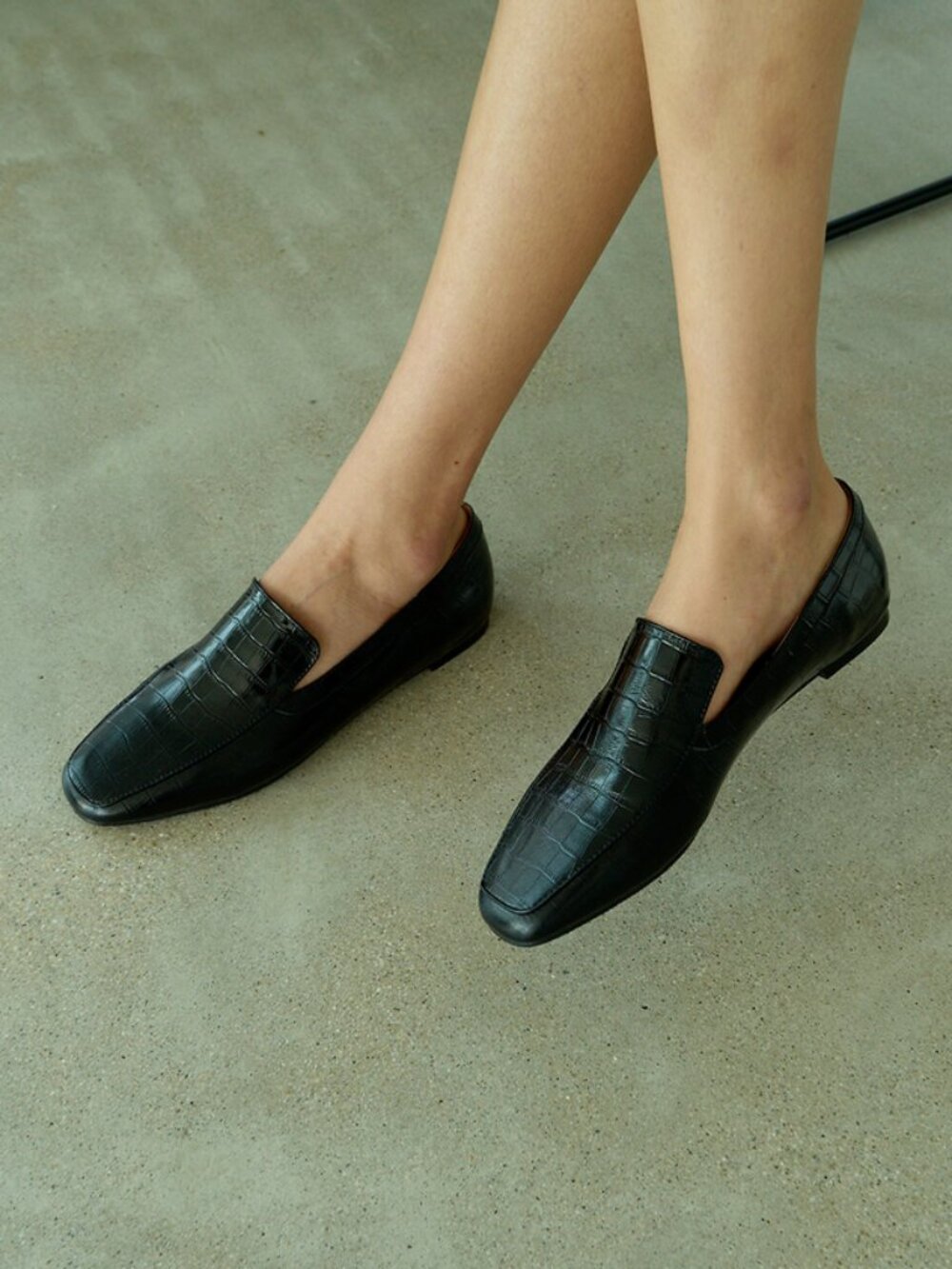 MOODNIGHT Sydney Loafers Croc-Embossed Black Sz US8 KR25.0